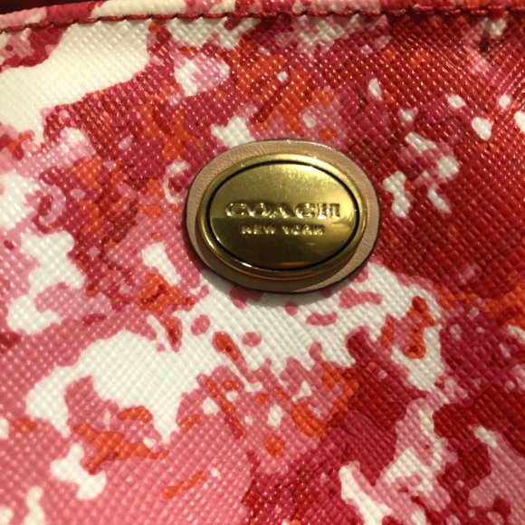 COACH PEYTON FLORAL DOMED SATCHEL - Picture 7 of 8